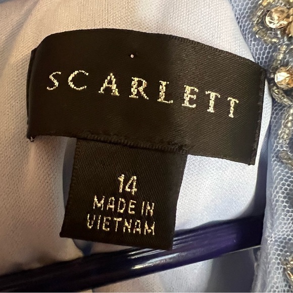 Scarlett Elegant Blue Sleeveless Dress with Beaded Neckline Size 14 Pale Blue - Picture 8 of 9